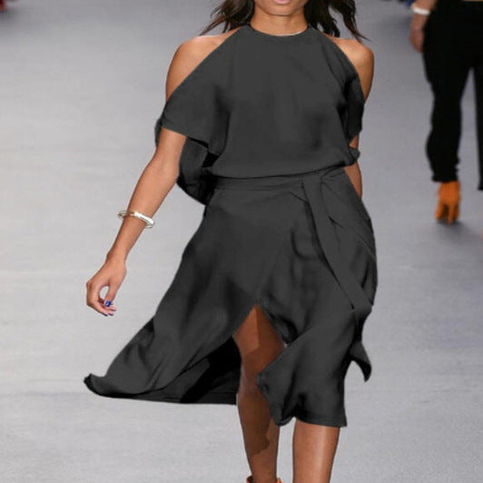 Dames Robe maxi élégante et fluide avec décolleté plongeant et taille marquée Chic und Stil