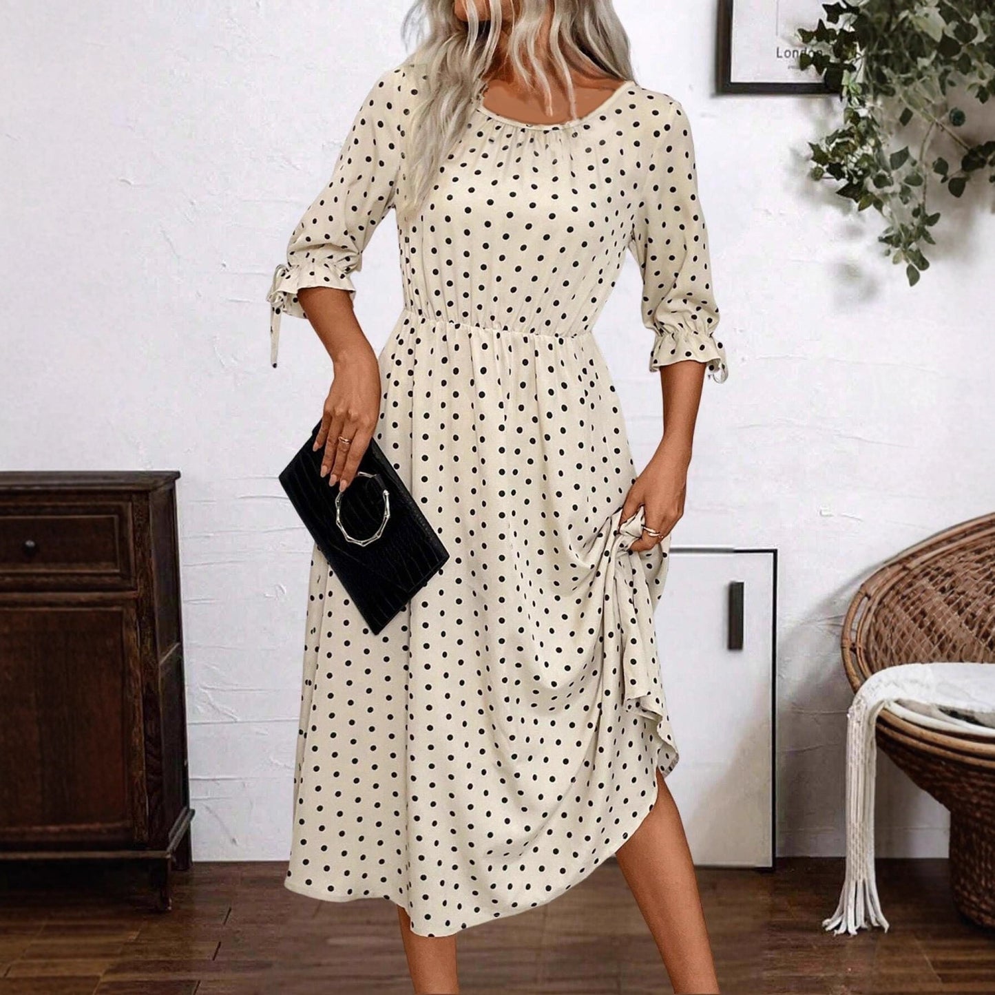 Robe midi femme avec des manches bouffantes décoratives et une taille élastique Chic und Stil