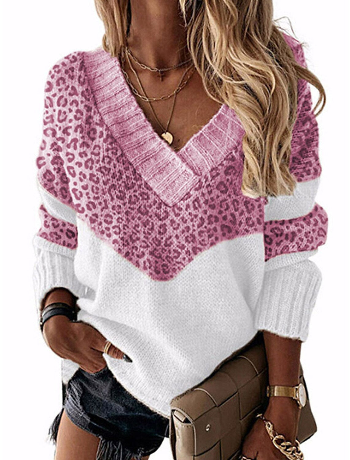 Pull femme à col en V avec motif léopard Chic und Stil