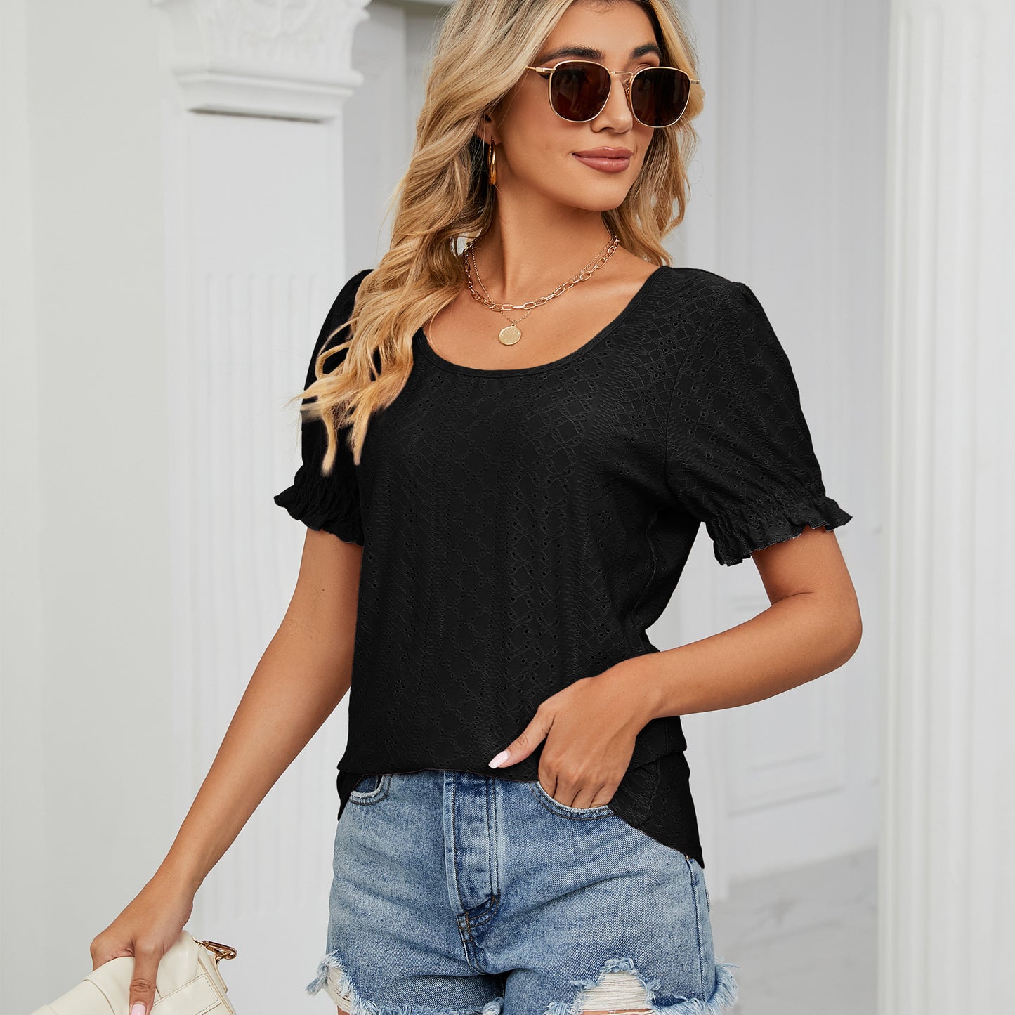 Women's shirt with hole pattern and relaxed fit Chic und Stil