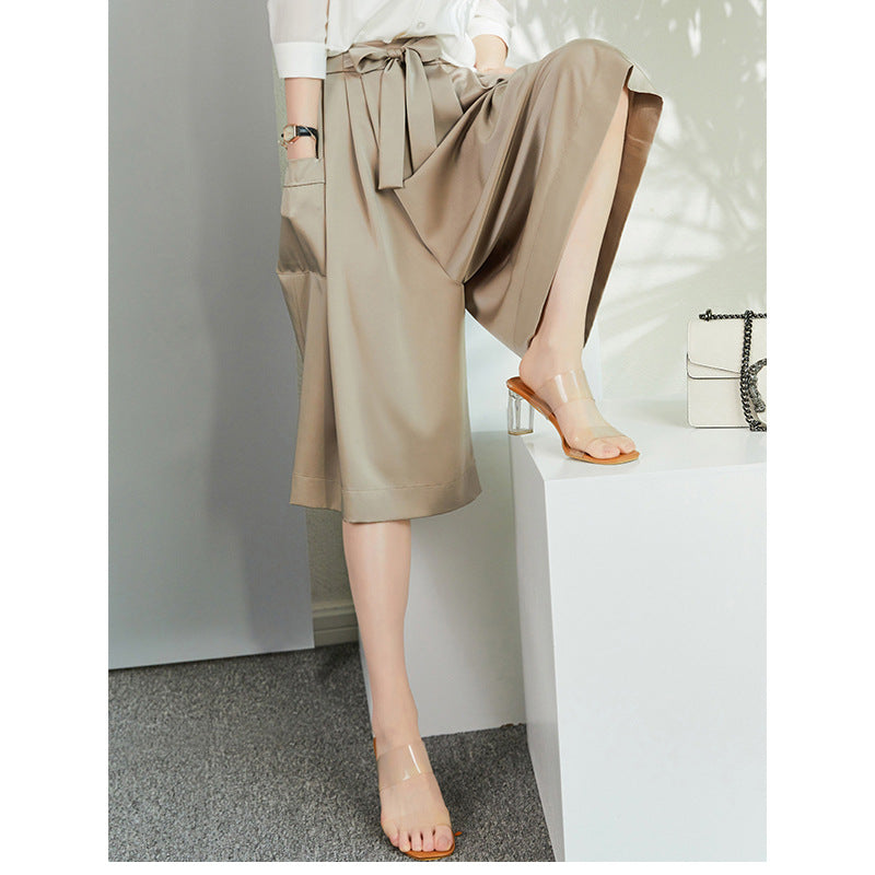 Pantalons en satin à jambes larges pour femmes Chic und Stil