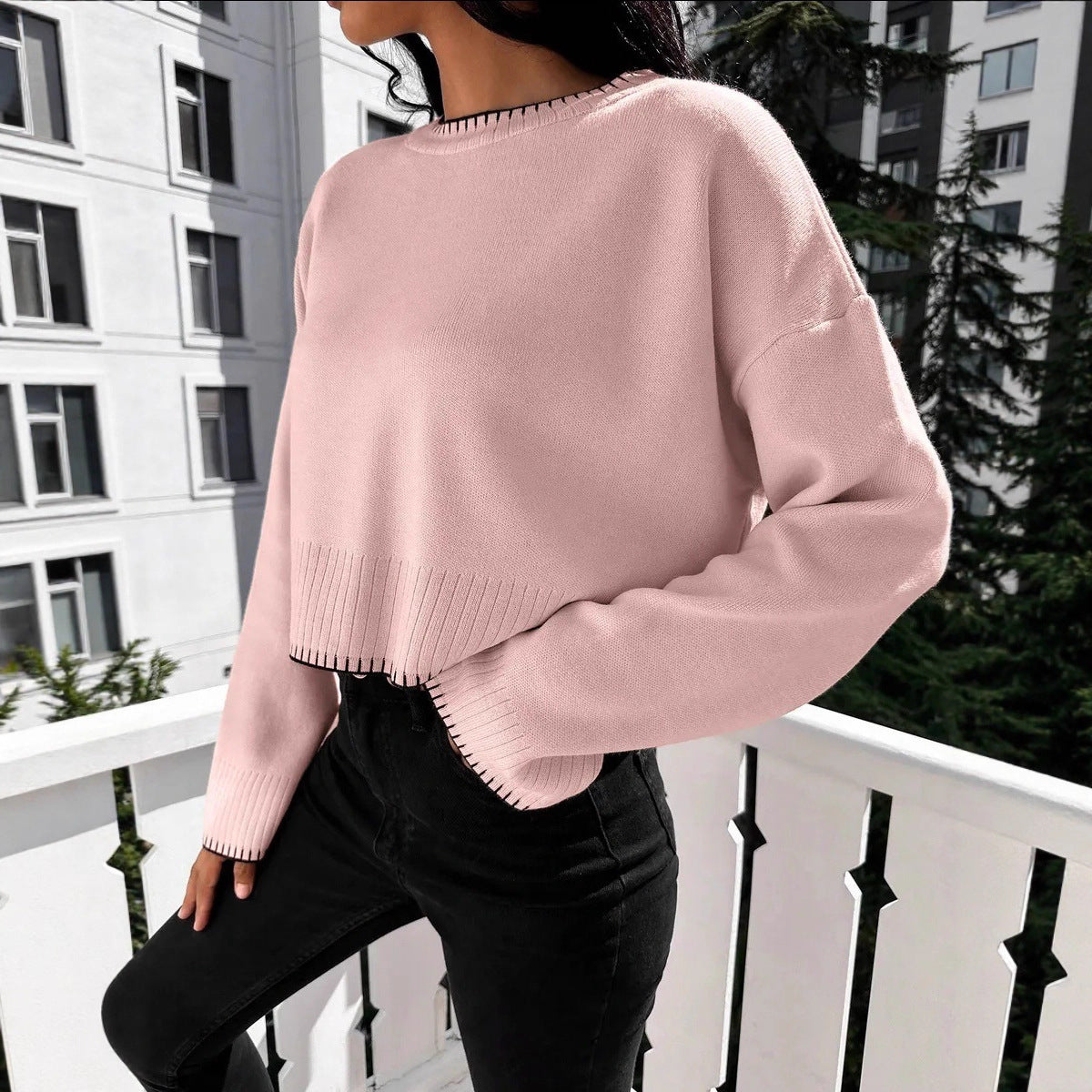 Pull en maille cropped pour femmes avec une fine structure côtelée et une coupe décontractée Chic und Stil