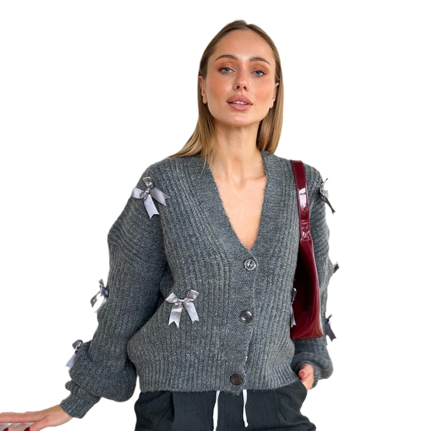 Cardigan pour femmes avec des détails romantiques en volants Chic und Stil