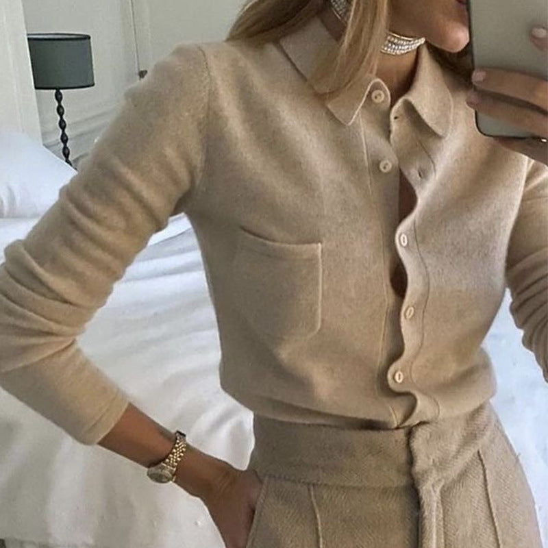 Blouse en laine douce pour femmes avec patte de boutonnage Chic und Stil
