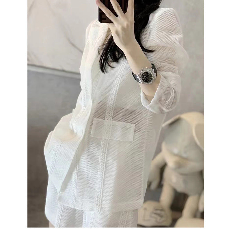 Ensemble de veste à double boutonnage texturé et shorts pour femmes Chic und Stil