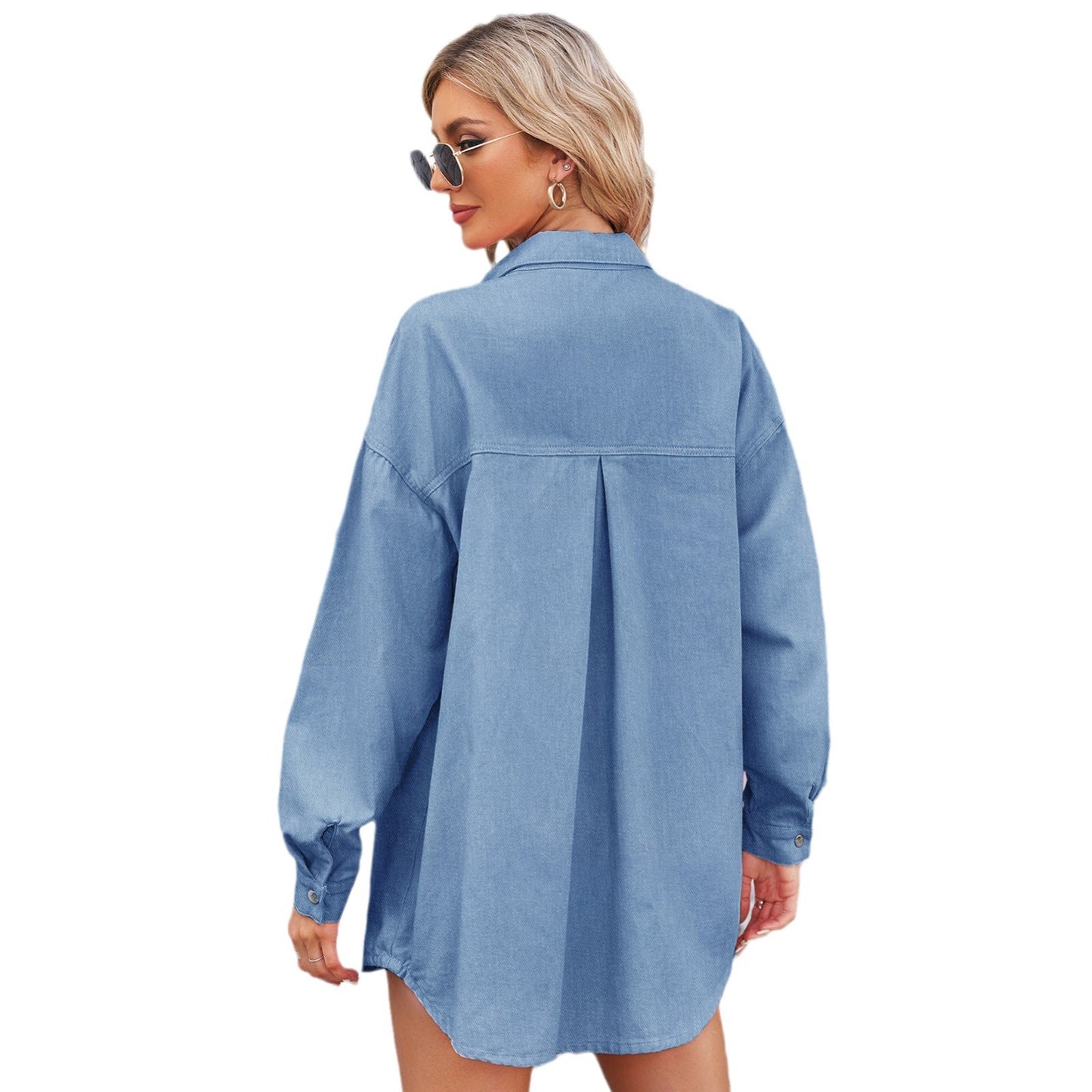 Veste en denim pour femmes avec coupe décontractée et poche poitrine pratique Chic und Stil