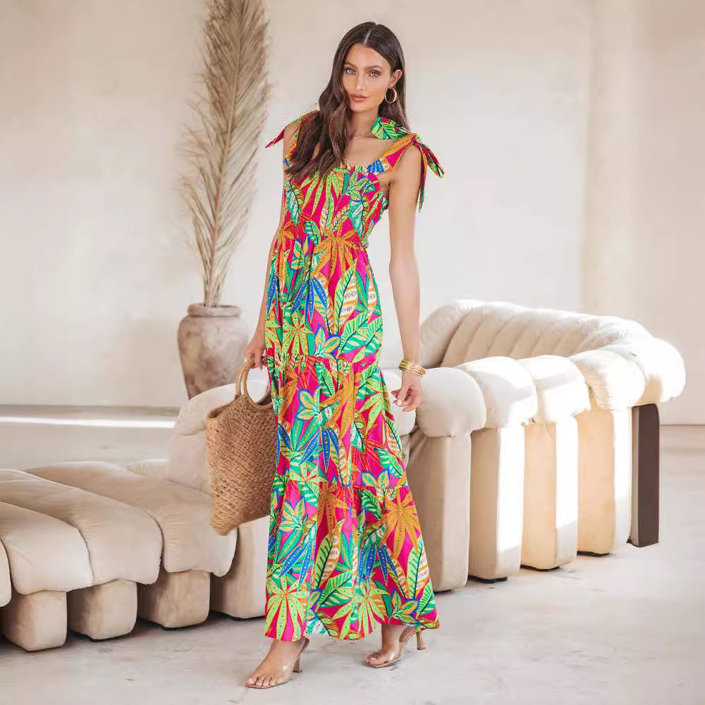 Chic and stylish tropical leaf print maxi dress for women