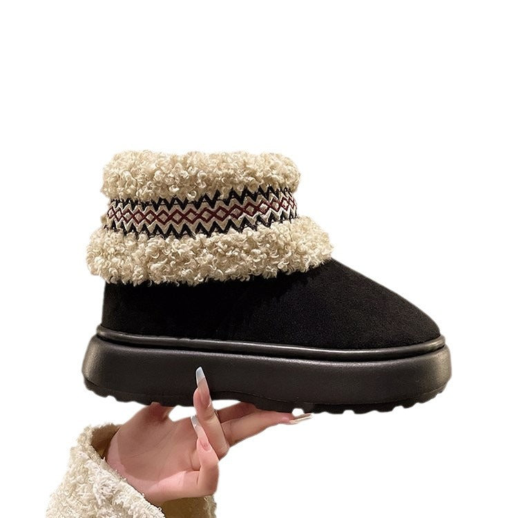 Chaussons confortables pour femmes avec doublure douce et accents tendance Chic und Stil