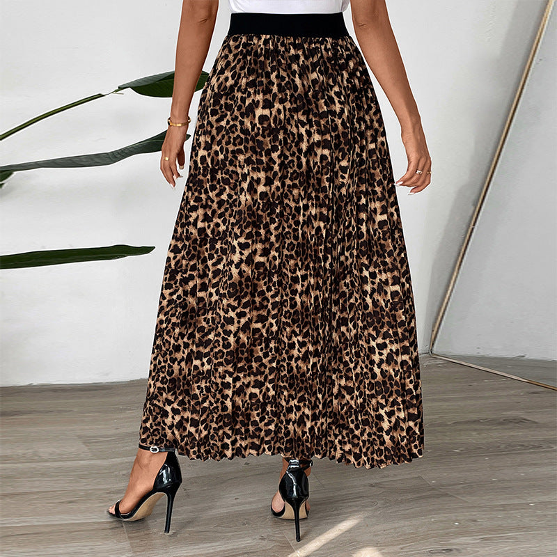 Jupe maxi plissée pour femmes avec design imprimé animal Chic und Stil