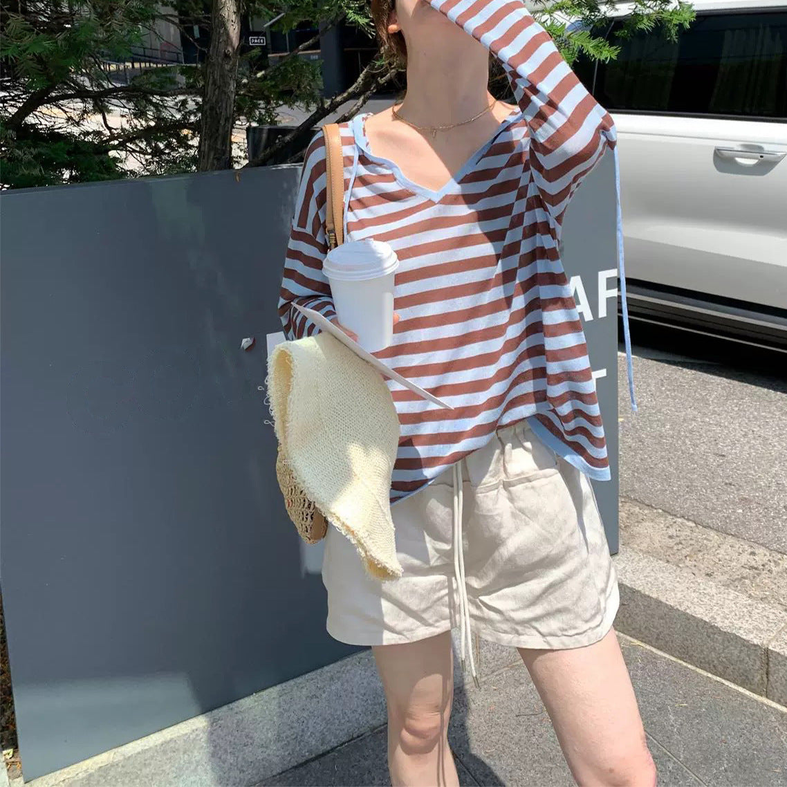 Haut à capuche pour femme léger à manches longues Chic und Stil