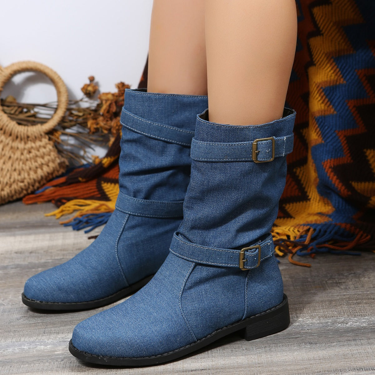Bottines femmes avec design plissé à la mode et sangle réglable Chic und Stil