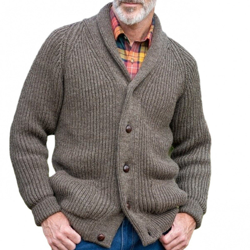Cardigan homme en tricot épais avec poches pratiques et décolleté en V moderne Chic und Stil