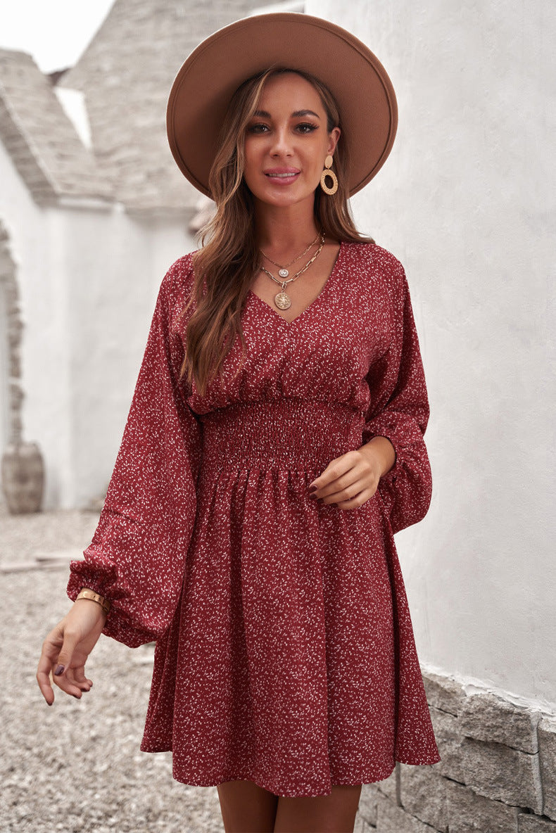 Robe femme avec coupe cintrée et manches ballon décontractées Chic und Stil