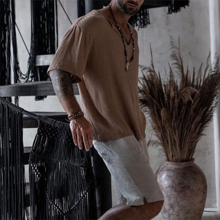 Hommes Haut en lin courte avec décolleté en V et coupe décontractée Chic und Stil