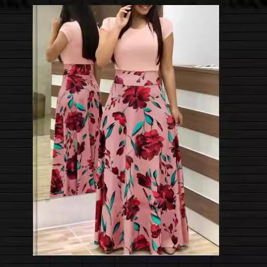 Robe maxi florale pour femmes avec haut cintré Chic und Stil