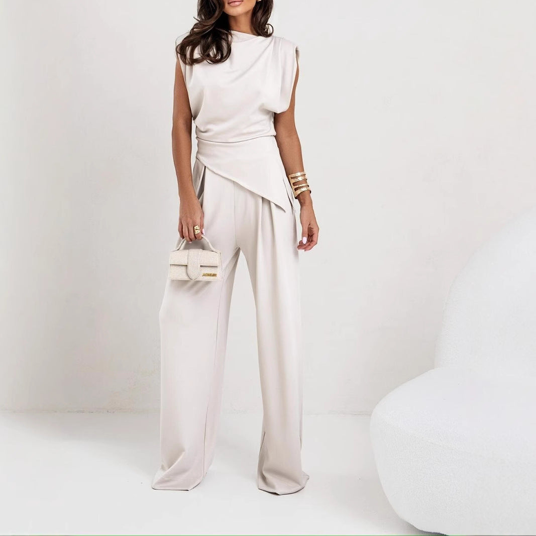 Pantalon de costume doux pour femme avec coupe asymétrique Chic und Stil
