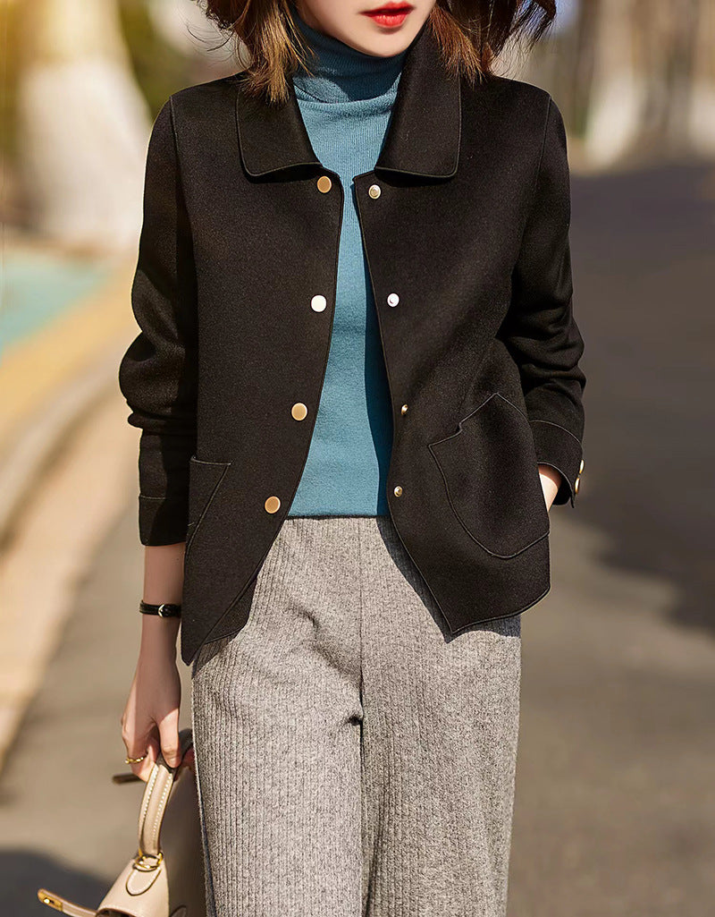 Veste femme stylée sans col à boutons Chic und Stil