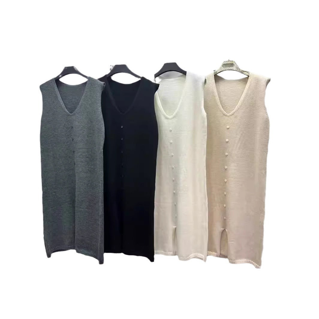 Robe en tricot mi-longue pour femmes avec boutonnière et décolleté en V Chic und Stil