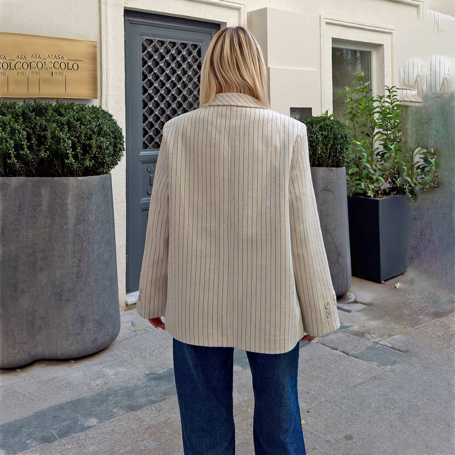 Blazer surdimensionné pour femmes avec design de broderie créatif Chic und Stil