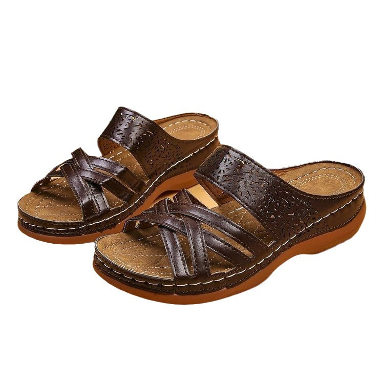 Sandales à brides confortables pour dames avec coupe florale et semelle ergonomique Chic und Stil