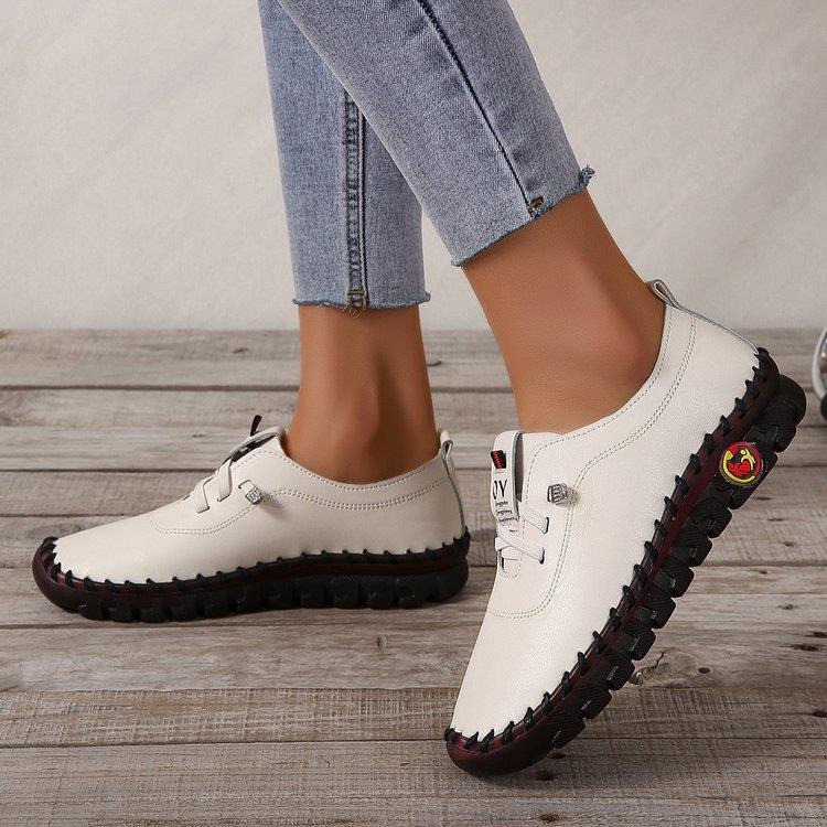 Chaussures de loisirs confortables pour femmes avec semelle antidérapante et matériau supérieur respirant Chic und Stil