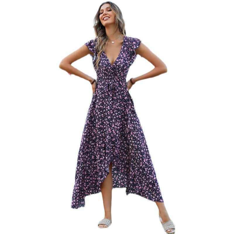 Robe maxi féminine avec manches fluides et différence de hauteur florale Chic und Stil