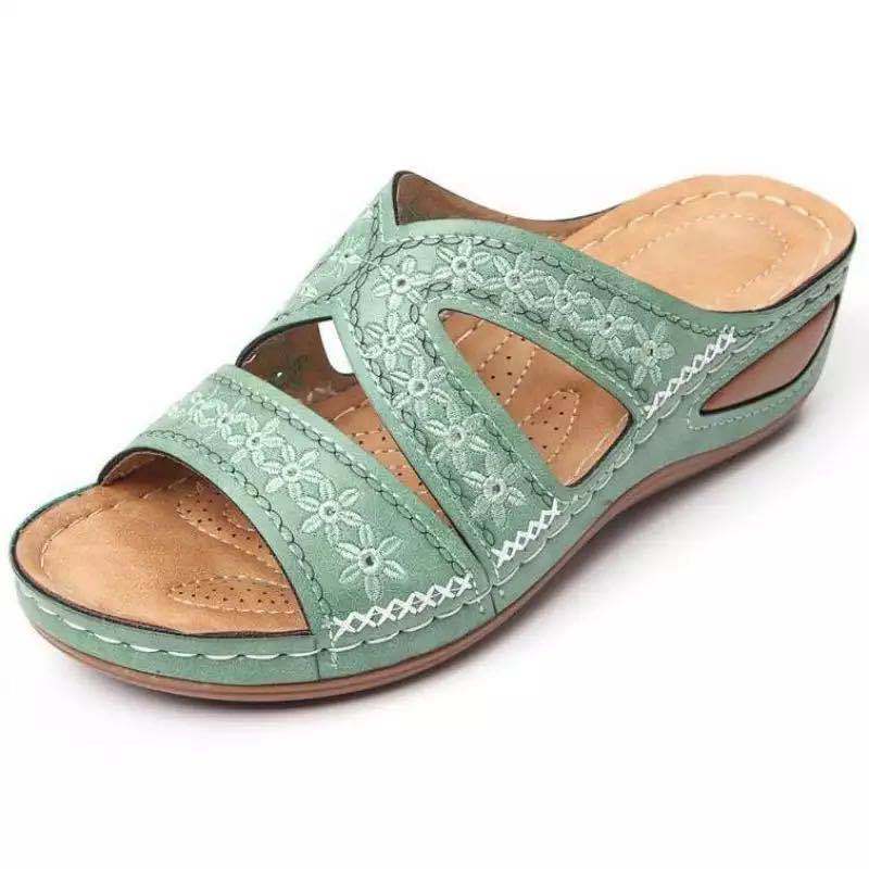 Sandales à glissière améliorant le confort pour femmes Chic und Stil