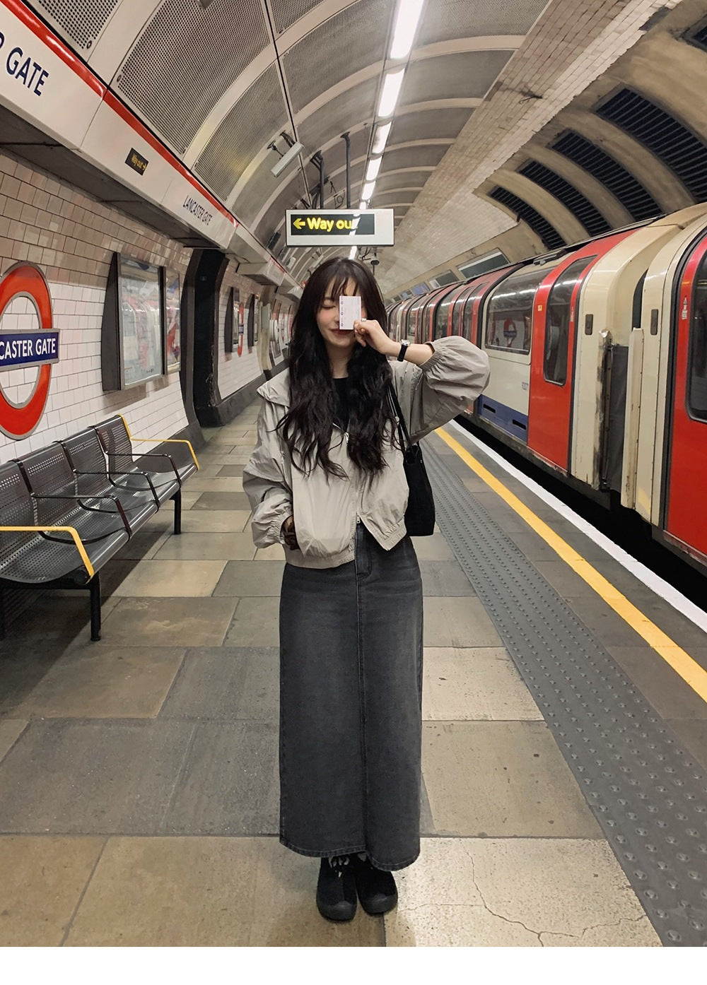 Veste de transition décontractée pour femmes avec capuche et poignets élastiques Chic & Stil