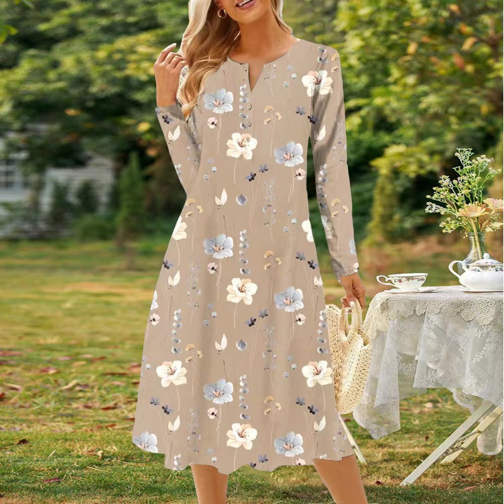 Robe à manches longues pour femmes avec un design floral et une fermeture à boutons sur toute la longueur Chic und Stil