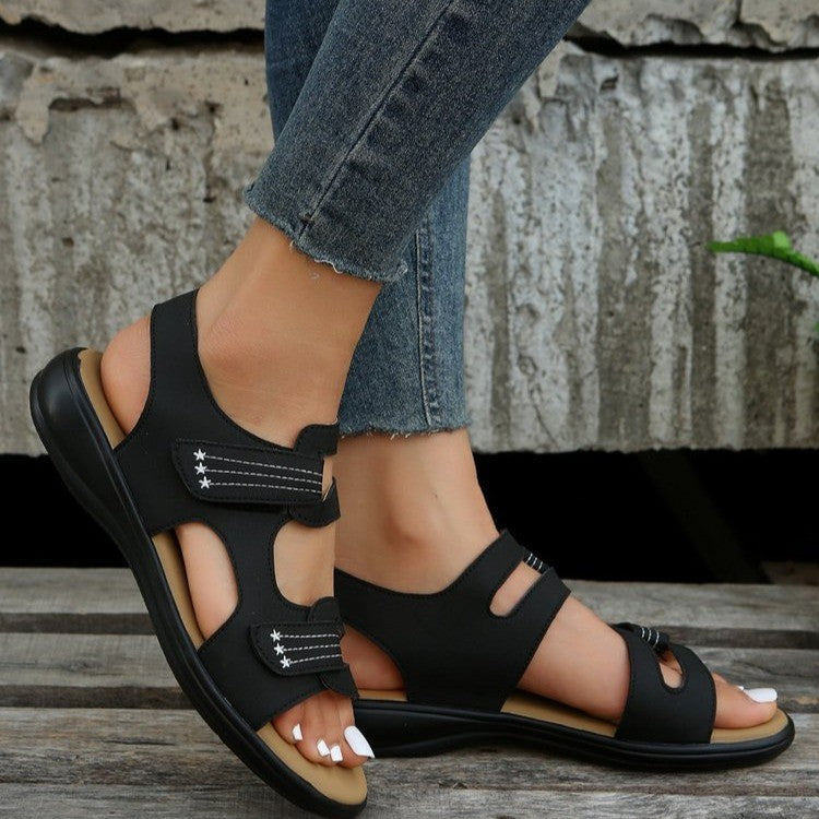 Sandales confort pour femmes avec des brides réglables et semelle anatomique Chic und Stil