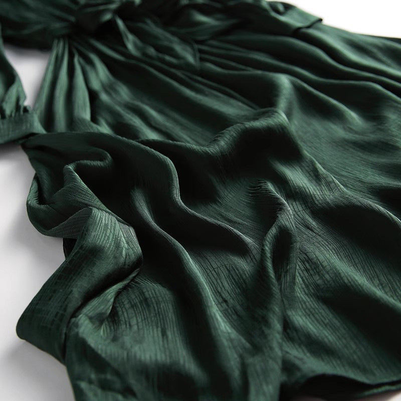 Robe Midi Élégante pour Femmes avec Taille Cintrée Chic und Stil