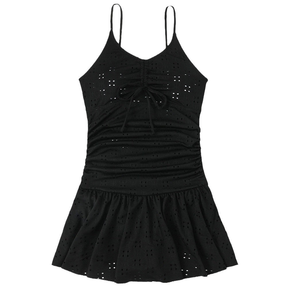 Maillot de bain femme avec un design élégant à volants et de délicats détails en découpe Chic und Stil