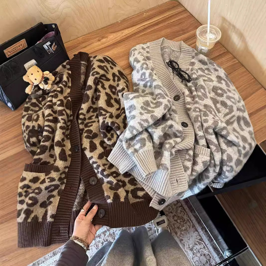 Dames Cardigan léger en tricot avec motif léopard texturé Chic und Stil