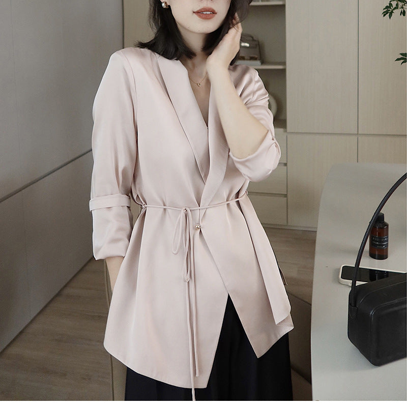 Blazer élégant pour femme avec ceinture ajustable Chic und Stil