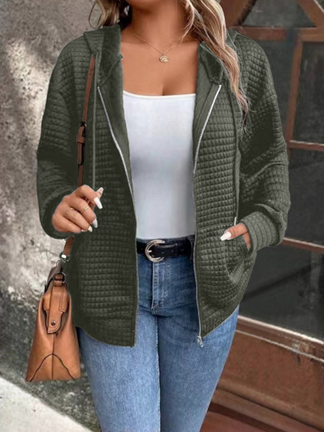 Veste à capuche pour femmes avec motif gaufré texturé et fermeture éclair pratique Chic und Stil