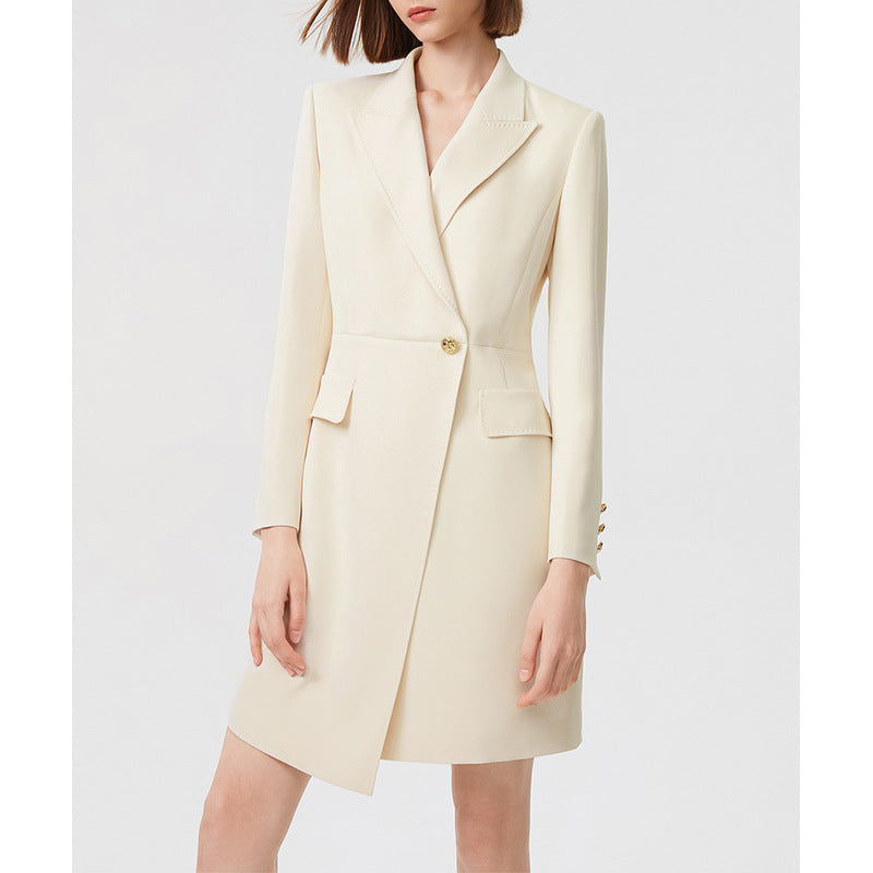 Robe blazer ajustée pour femmes avec détails de boutons dorés Chic und Stil