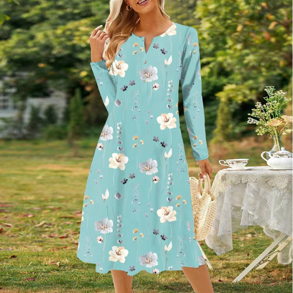 Robe à manches longues pour femmes avec un design floral et une fermeture à boutons sur toute la longueur Chic und Stil