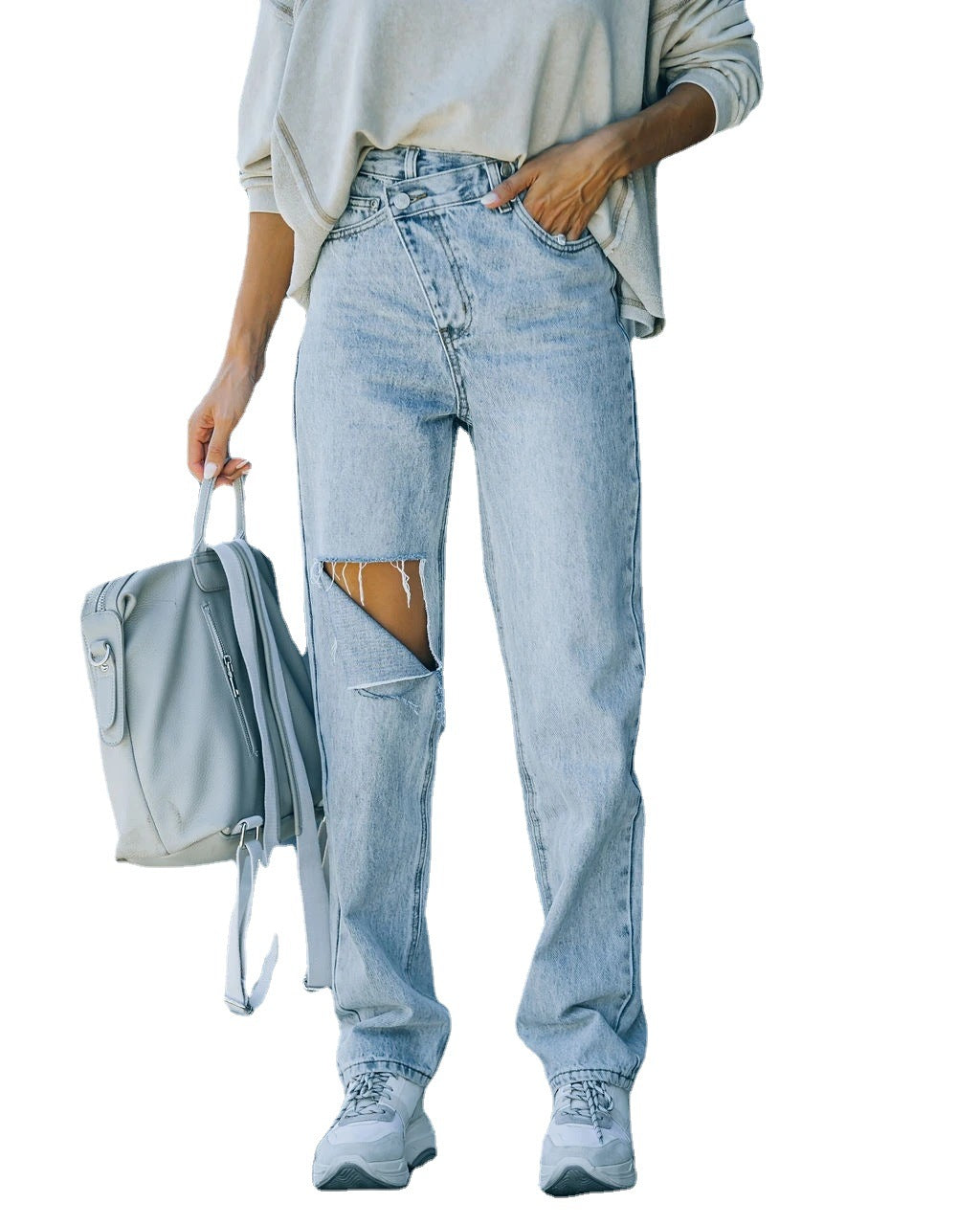 Ladies Destroyed Jeans in Vintage Chic Style