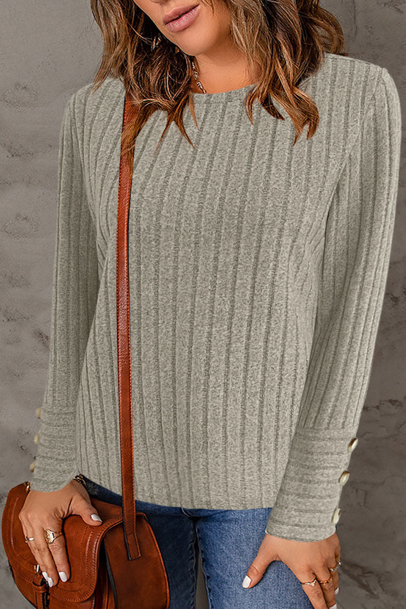 Pull fin pour femmes avec une élégante structure en rib et des détails de boutons Chic und Stil
