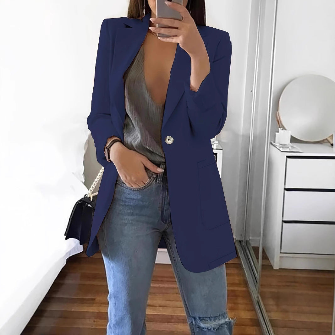 Veste blazer pour femmes élégante avec des détails en boutons brillants et des poches spacieuses Chic und Stil