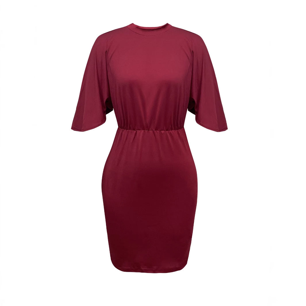 Robe Bodycon pour femmes avec coupe innovante et manches flottantes Chic und Stil