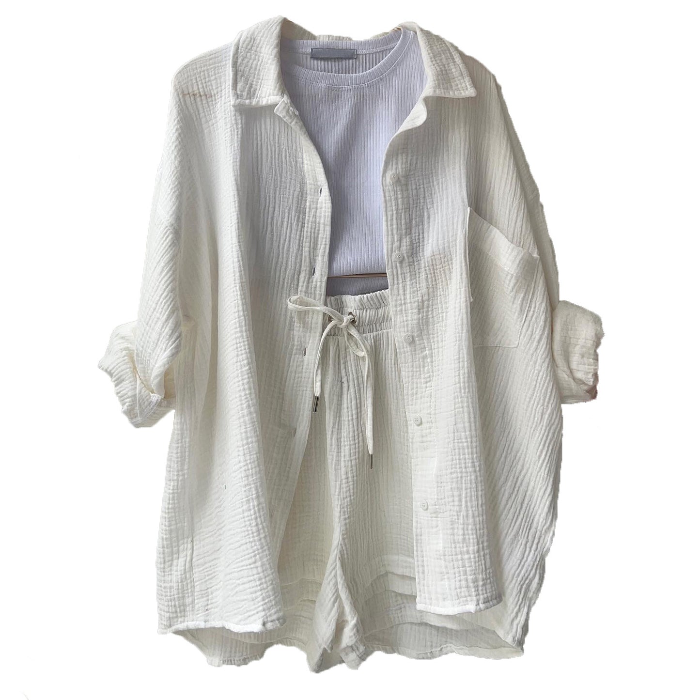 Dames Haut décontracté et ensemble de shorts en matériau léger Chic und Stil