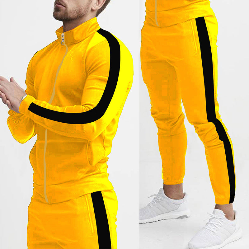 Costume de sport pour hommes avec poches zippées pratiques et matériau respirant Chic und Stil