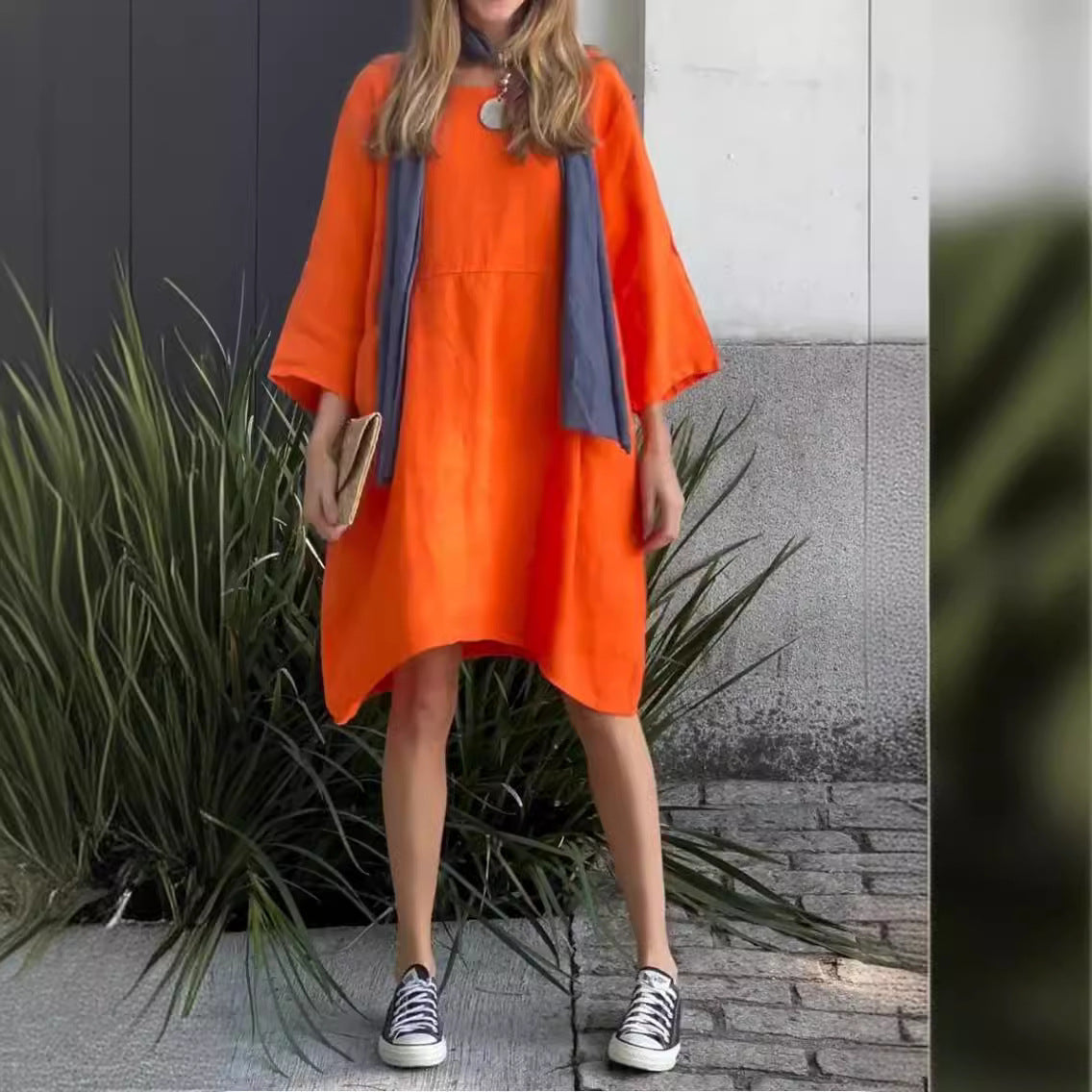 Robe en lin décontractée pour femmes avec poches pratiques et ourlet asymétrique Chic und Stil