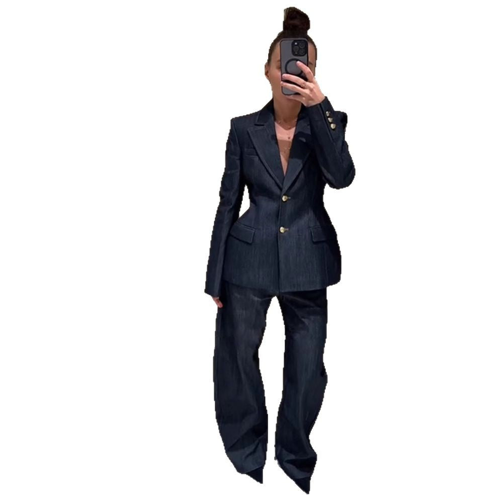 Blazer en jean pour femme au look moderne avec une coupe ajustée et des poches pratiques Chic und Stil