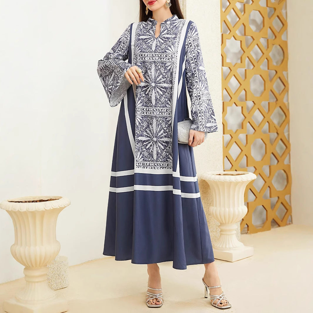 Robe maxi pour femmes avec col montant élégant et manches évasées Chic und Stil