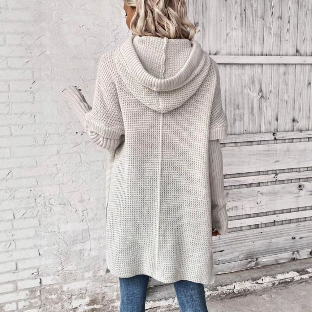 Pull à capuche pour femmes avec tricot structuré moderne Chic und Stil
