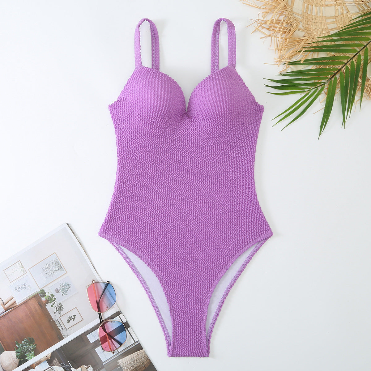 Maillot de bain taille haute pour femmes avec surface à textures côtelées et bretelles réglables Chic und Stil
