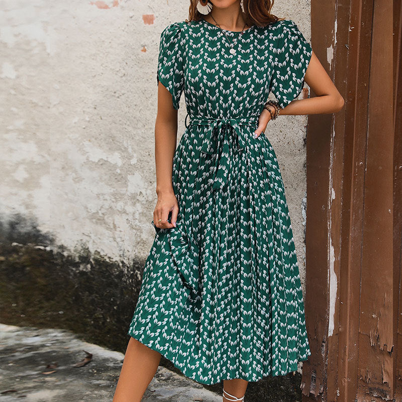Robe midi femme avec ceinture à la taille et manches bouffantes Chic und Stil