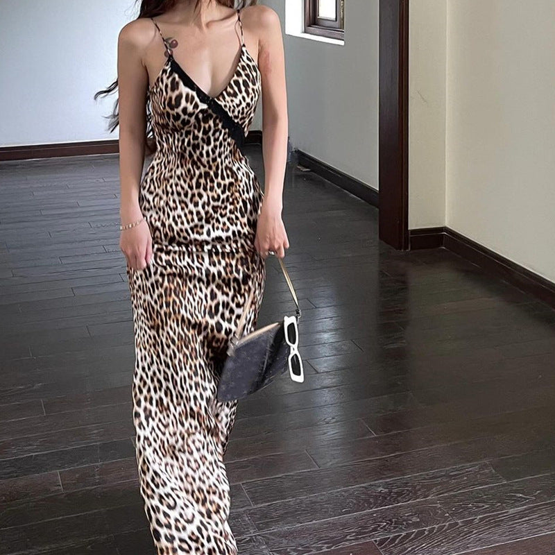 Robe maxi à imprimé léopard pour femmes avec bretelles réglables et fente latérale Chic und Stil